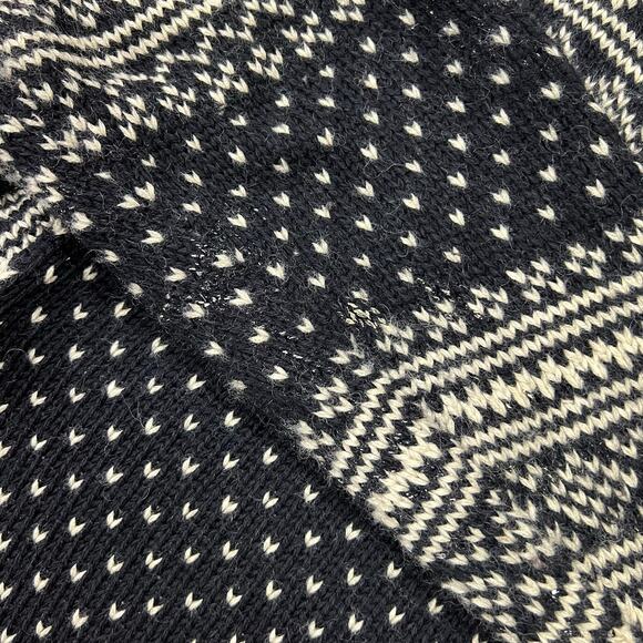 Vintage Tommy Hilfiger Fair Isle Winter Snowflake Holiday Sweater Black White L - Picture 8 of 10